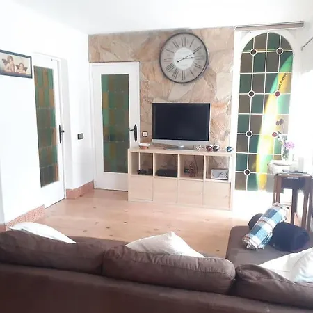 Maresme's Corner Apartment